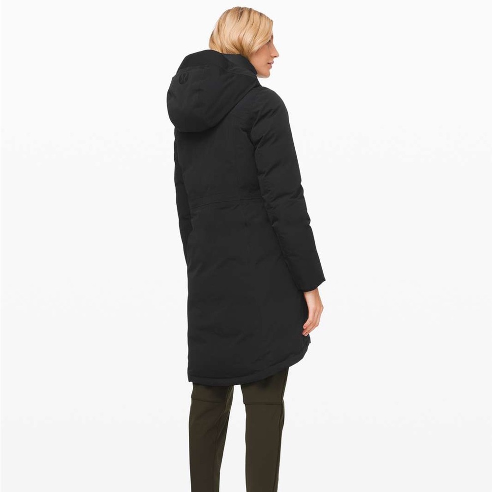 NWT! lululemon Snow Warrior Parka - Size 2 - Picture 12 of 15